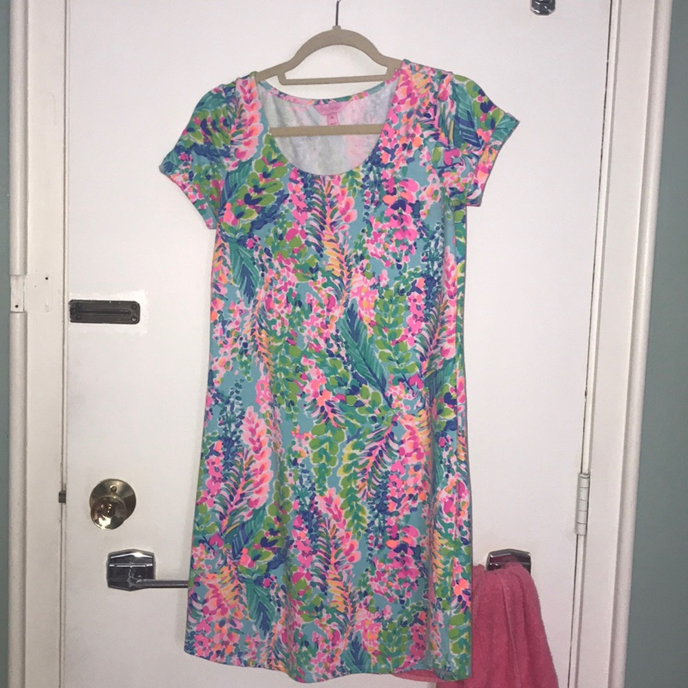 Lilly Pulitzer t-shirt dress